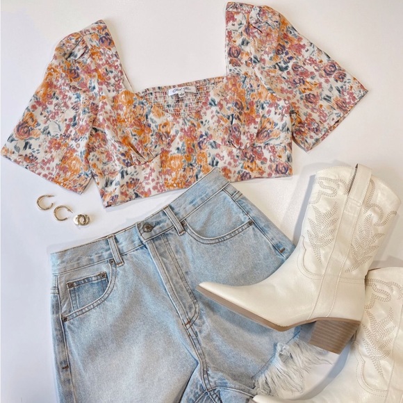 Lane 201 floral crop top - Picture 1 of 5